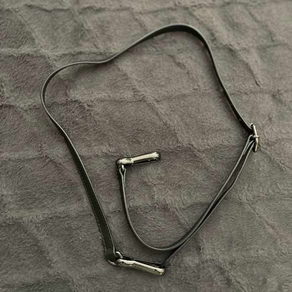 BURBERRY | brand new condition | Waltham Crossbody - Picture 9 of 9